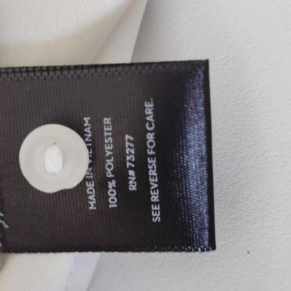 Simply Vera Vera Wang Women's White Short Sleeve Blouse Size XL - Picture 6 of 9